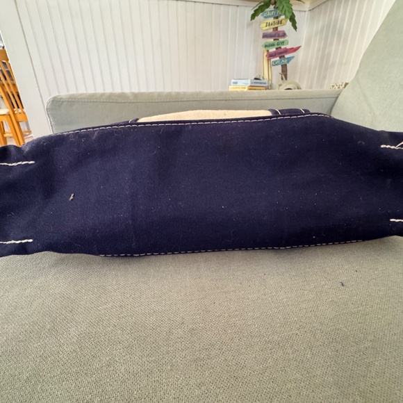 LL Bean Boat and Tote, Open Top , Cream color with Navy Blue Trim - Picture 8 of 8